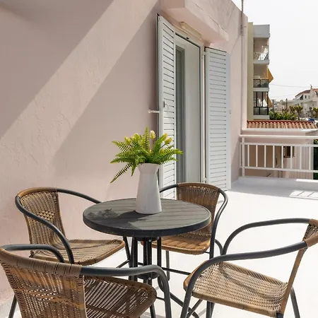 Rhodes Garden Retreat בית נופש עיר רודוס