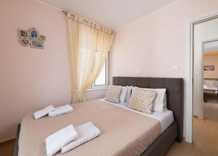 Rhodes Garden Retreat Semesterbostad